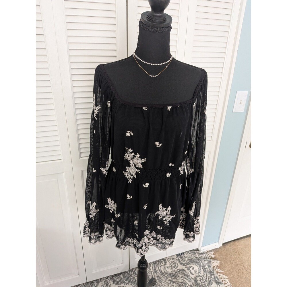 Seven 7 Shirt Women's 18/20 Black Floral Embroidered Babydoll Blouse Top Fairy